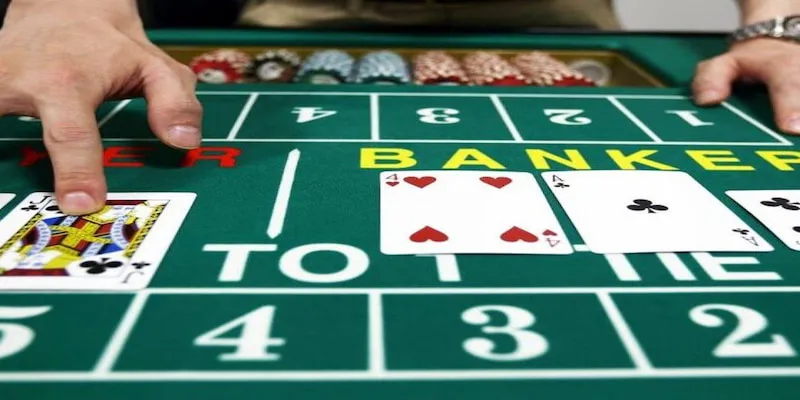 Luật chơi Baccarat khá đơn giản